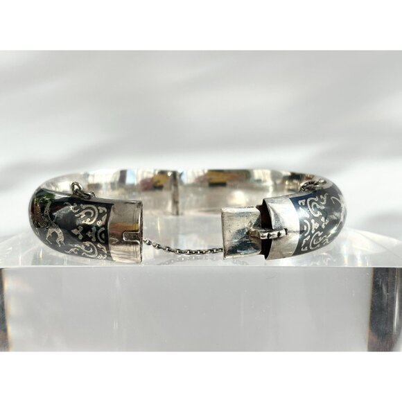 Siam Sterling Silver 925 Hand Carved Hinged Enclosure Vintage Bangle Bracelet - Picture 10 of 16